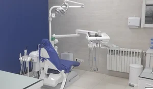 کلینیک دندانپزشکی فراز