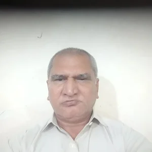 گروه مشاورین دکتر ملک 5