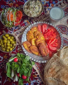 رستوران تهیه غذای ترنج