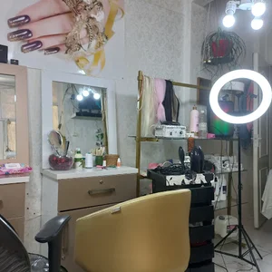 سالن زیبایی گلبرگ