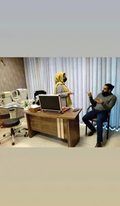 مرکز بینایی سنجی و عینک سازی متا اپتیک 4