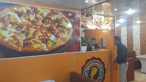 پی