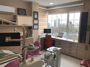 مطب دندانپزشکی دکتر سیدسبحان میرکریم پور