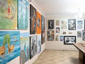 آموزشگاه نقاشی کافی‌آرت هنرمندان