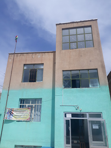 دبیرستان غیردولتی پسرانه امیران