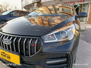 DETAIL ONE نانوسرامیک خودرو واکس و پولیش و احیای رنگ