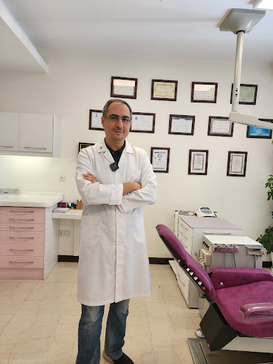 متخصص ارتودنسی سعادت آباد تهران، دکتر احسان مهریزی