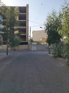 دبیرستان غیردولتی شهید بهشتی
