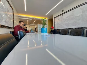 مشاور املاک نیک
