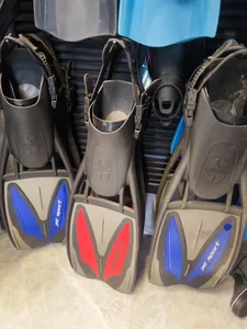 Swim Club فروشگاه لوازم شنا و غواصی 4