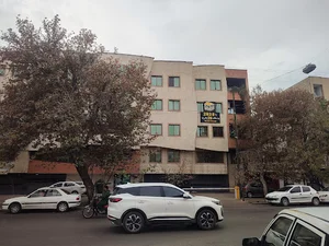 با ۲۰۲۰ یک ملک ۲۰ بخر آغاز با خدا، پایان با خدا