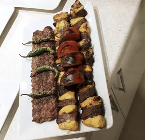 چلوکبابی‌ قصر