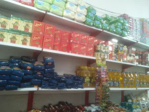 لبنیاتی وخواربار فروشی حاج یحیی مصطفایی