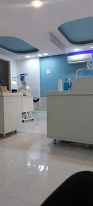 دکتر دشتی