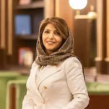 آموزشگاه و سالن زیبایی بانولند