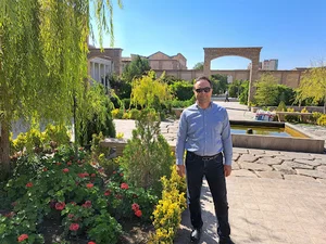 املاک‌آسمان حسن پور