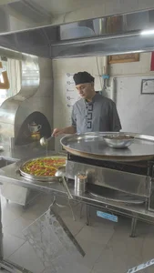 کبابی وبریانی فرهادیه