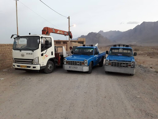 یدک کش و جرثقیل وحدت تفت