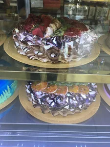شیرینی‌فروشی روژین