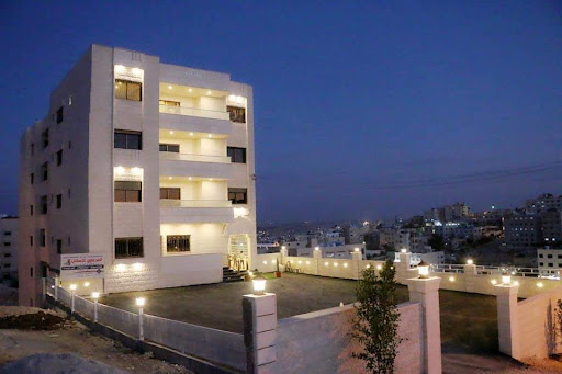 عيادات ابن السلطان الطبية
