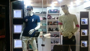 پوشاک آقایان روماک