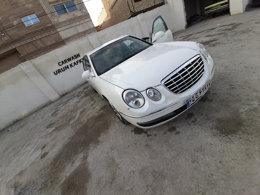 کارواش بزرگ اروم کفخواب(سجاد)