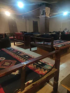 کافه قلیونی محله