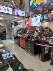 فروشگاه امید ماهرخ