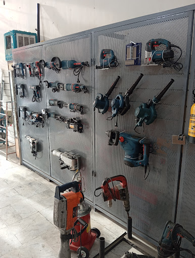 مهندس ابزار موسوی