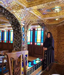 سالن زیبایی لیلی