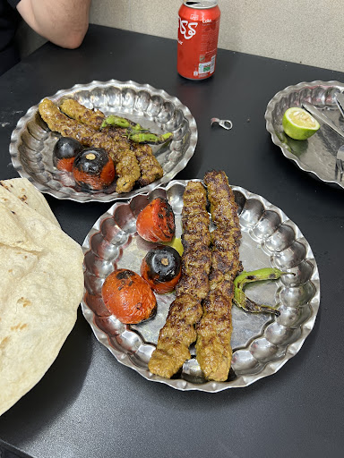 کبابی گلستان