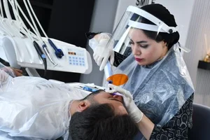 کلینیک دندانپزشکی زیبایی دکتر لیلا طباطبایی 4
