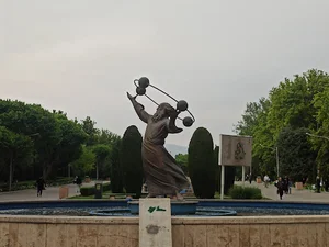 تندیس خوارزمی