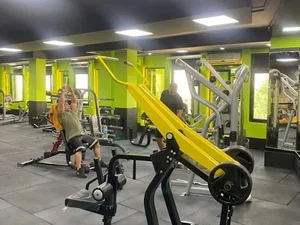 باشگاه بدنسازی آقایان خانه ورزش