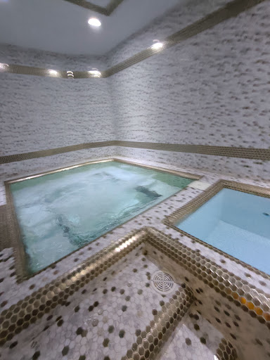 سونا و جکوزی هتل نیایش شیراز
