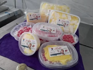 کارگاه تولید وفروش بستنی آراد 5
