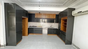 کابینت نادر (نادری)
