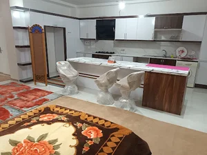 سوئیت دربست داخل شهر خوی