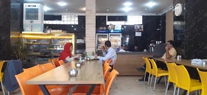 رستوران ریحانه راه آهن