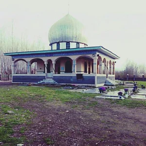 بقعه متبرکه آقا سید محمد پنچاه