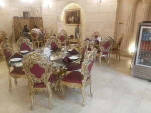رستوران معظم 5