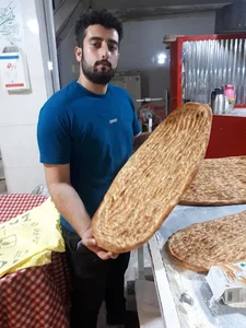 نانوایی سنتی تنوری مادر