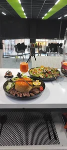 کافه هیرو