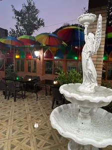 رستوران سنتی هزار و یک شب