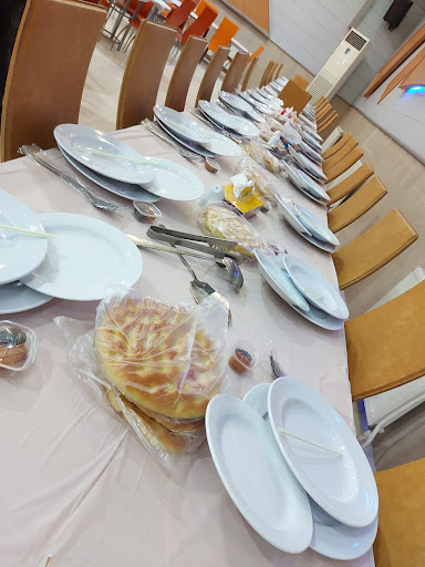 بزرگ رستوران الماس غرب