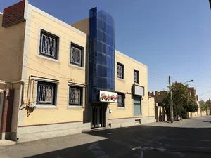 آموزشگاه زبان دانیال