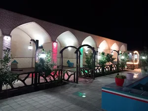 باغ شب های کیش