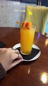 کافی شاپ شیمدی 3