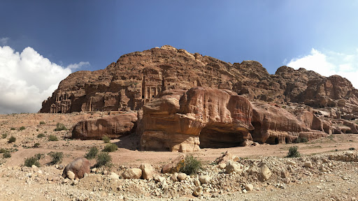 Urn Tomb