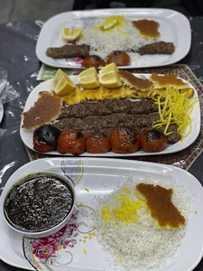 تهیه‌ غدای احسان